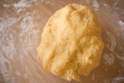 Пошаговый рецепт с фото Песочный пирог с творогом и черникой